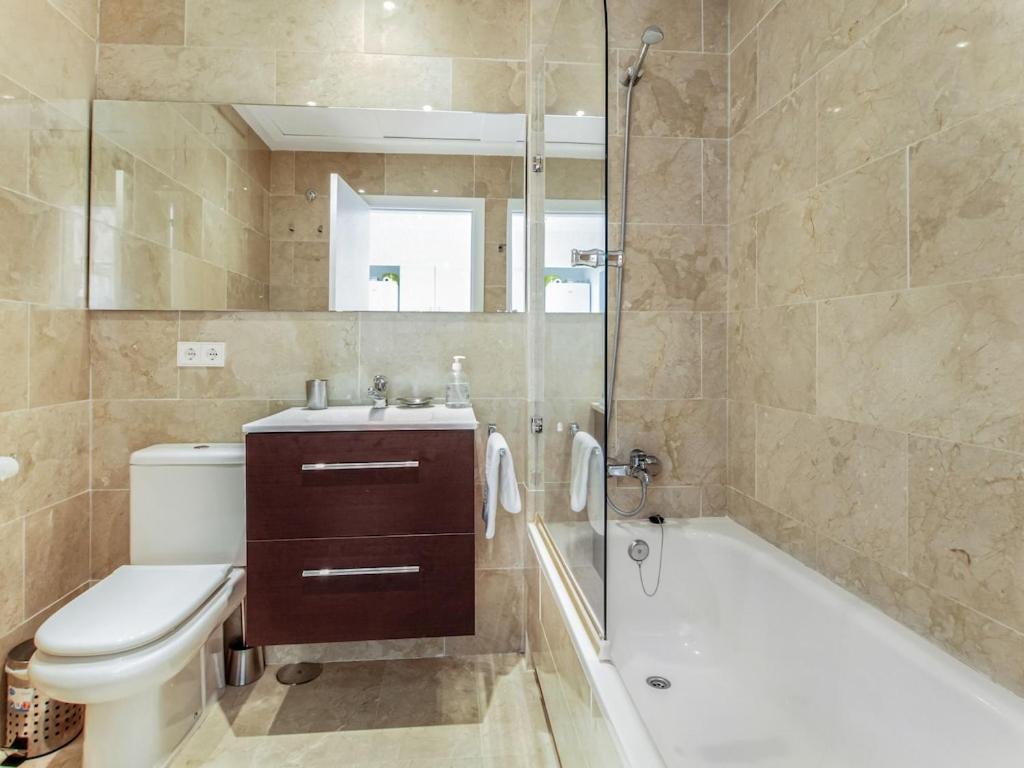 Rock Bay Apartment With Wonderful Sea View And 5 Minutes From The Beach Manilva Exteriör bild